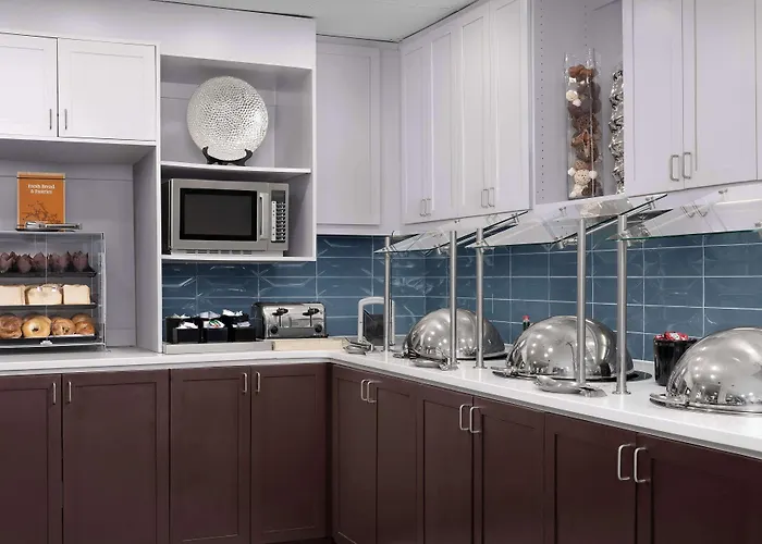 Luxury hotel only: Homewood Suites By Hilton Raleigh-Durham Airport At Rtp